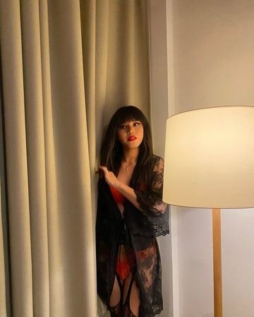TS ELLA